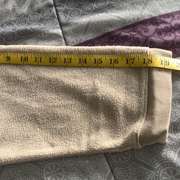 Madewell Brushed Sweatshirt Alabaster Medium Side-Button Accent Relaxed Cozy - Picture 13 of 17